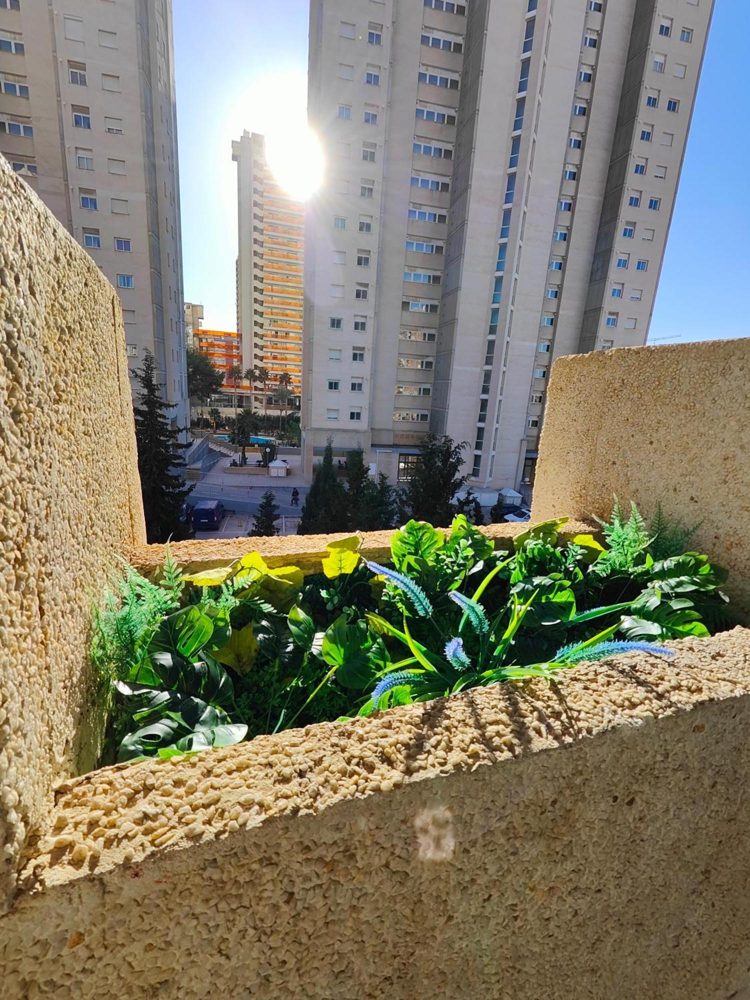 Playa Levante Lux Mar Benidorm Exteriör bild